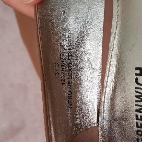 Greenwich Village Taupe Patent Wedge Heels - Picture 4 of 7